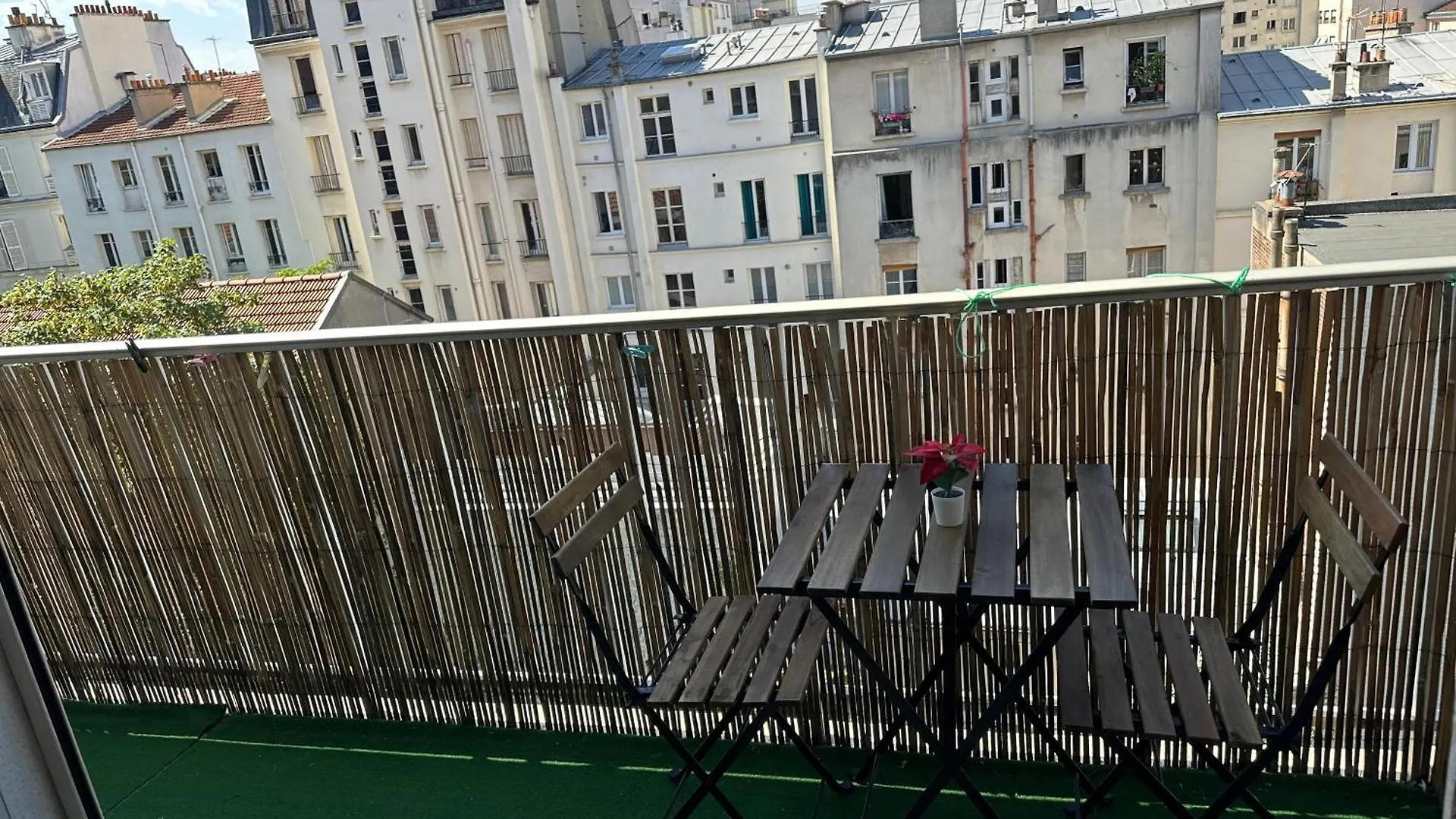 Bonito Cerca De La Torre Eiffel